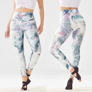 Fabletics Power Hold leggings Stratus print Size S